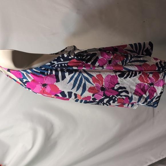 NWT Island Escape floral Tankini Top full bust support underwire size18W - Picture 2 of 9